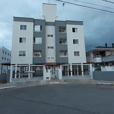 Apartamento Completo Com Garagem E Churrasqueira. Palhoça Extérieur photo
